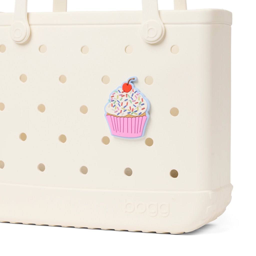 Bogg Bit- Sprinkle Cupcake